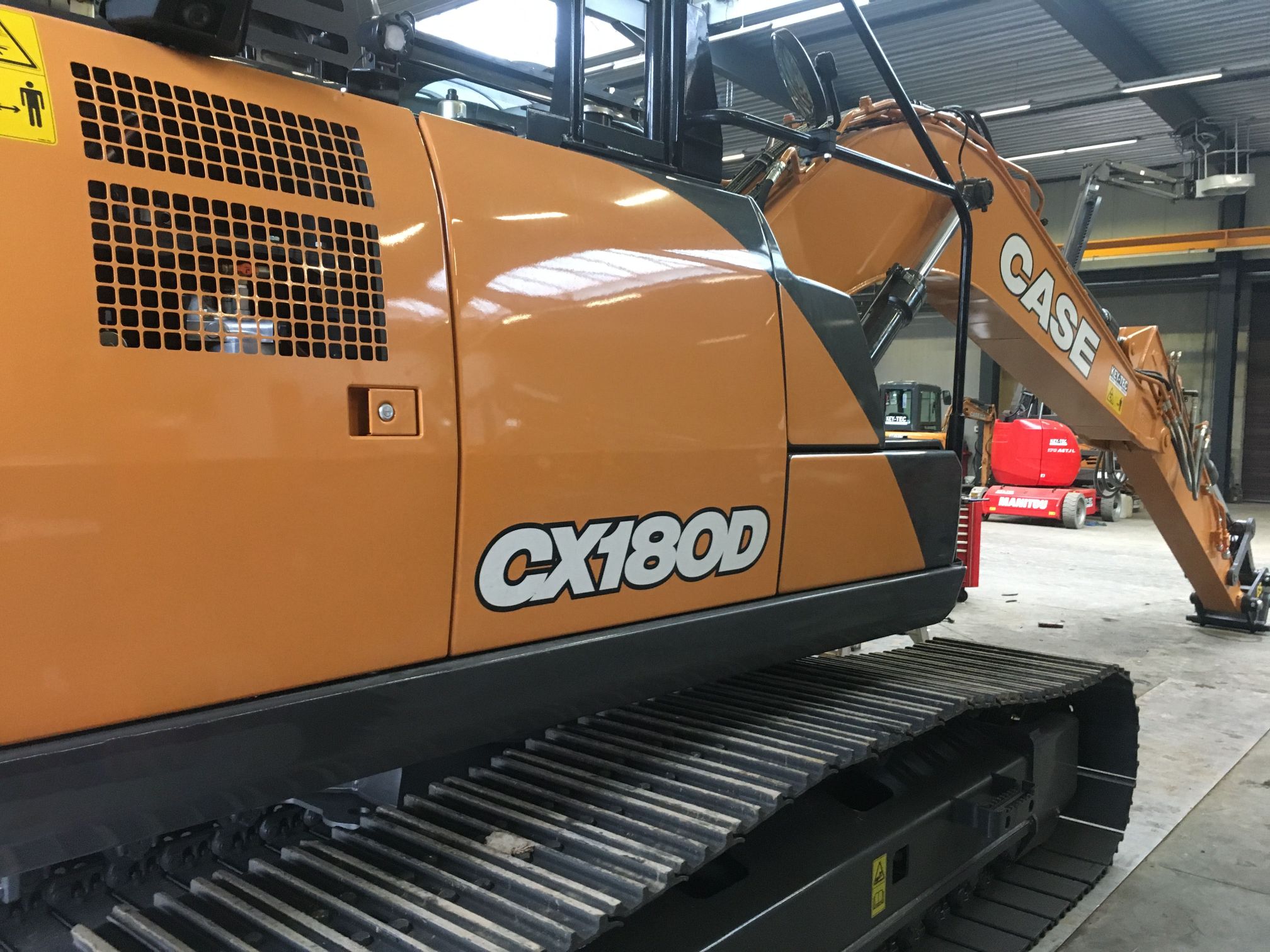 cx180d.jpg